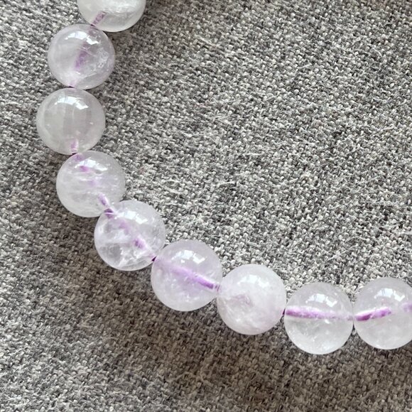 Lavender Amethyst Beaded Bracelet - 22 pcs - Picture 5 of 5
